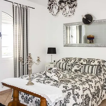Vila Beautiful In Puerto Del Carmen W- *